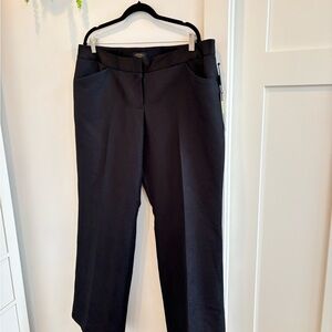 Tahari Arthur S. Levine LUXE NWT Women's Vivian Black Reptile Print Trouser 18